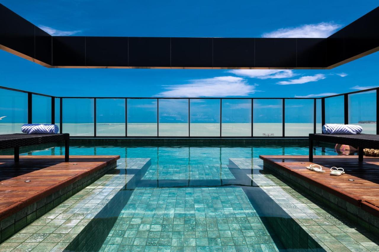 Ba'Ra Hotel João Pessoa Exteriér fotografie The rooftop pool at the hotel